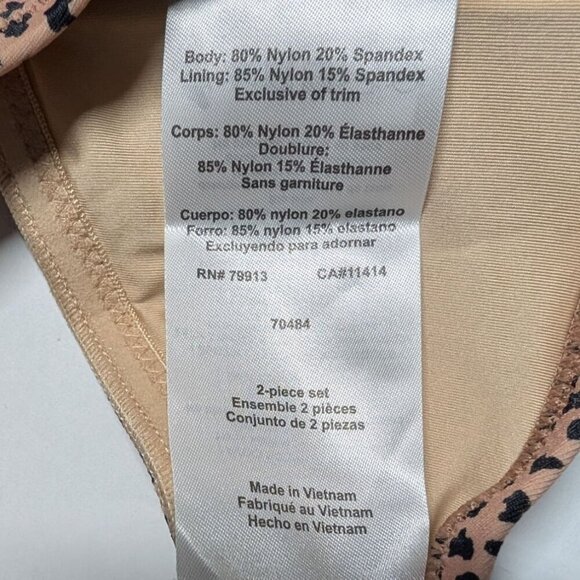 A Pea in the Pod Bikini Animal Print Maternity Swimwear Convertible NWT Medium - Picture 10 of 14